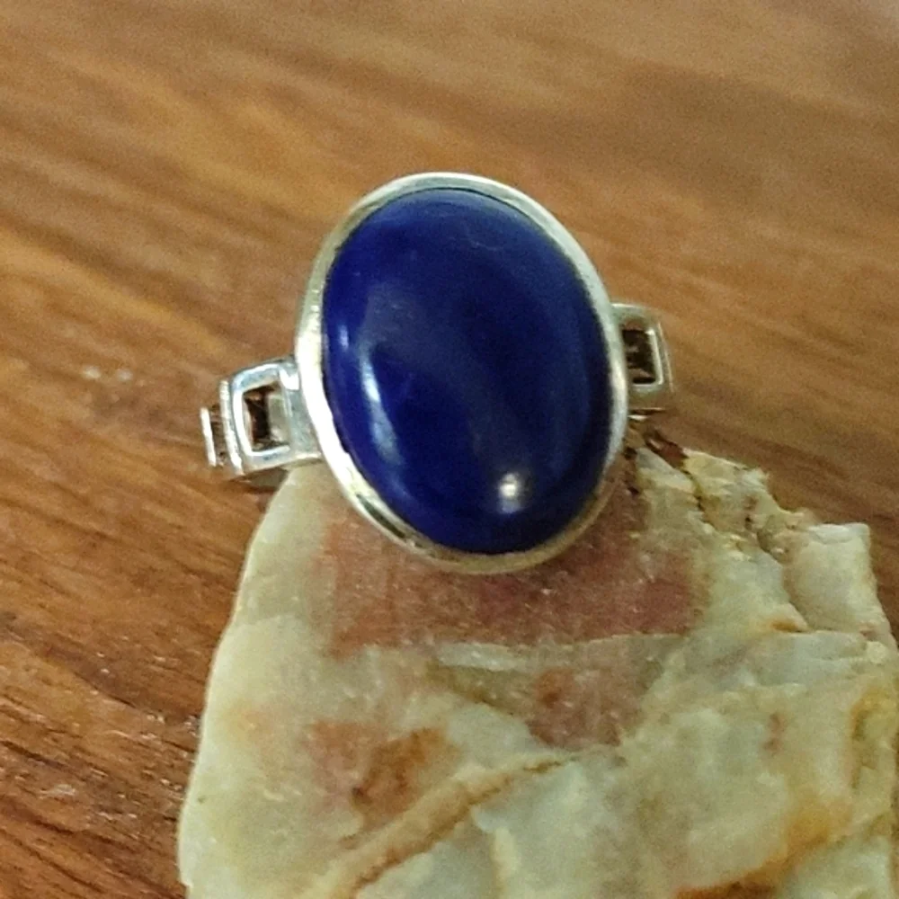 Lapis Lazuli Cabochon in Sterling Ring Size 8.75